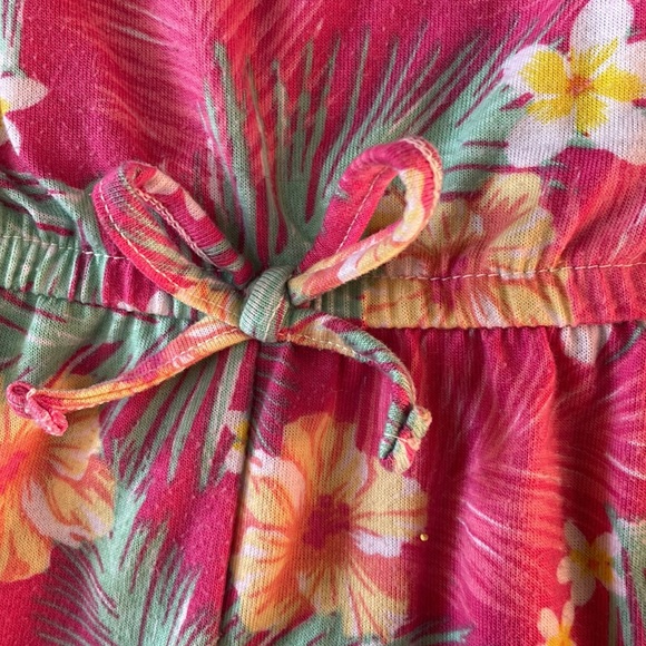 + STAR RIDE + Floral Romper - Picture 3 of 5